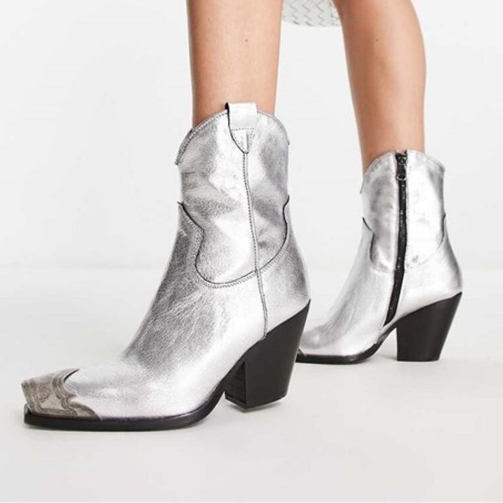 Free People Brayden Western Boots, Silver Pewter, size 38
NWOB